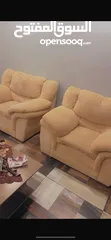  3 طقم كنب 7 مقاعد بحالة جيدة - بسعر مميز !