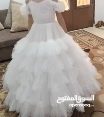  8 فستان بناتي ابيض ع سكري فخم وراااقي