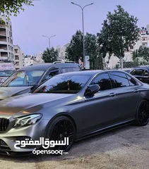  2 Mercedes-Benz E350d V6