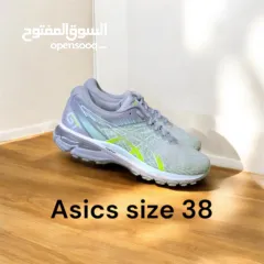  10 أحذية رجالية أوروبية مستعملة نظيفة للبيع ماركات مختلفة