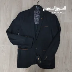 7 قمصان وبليزرات وبناطيل قماش بسعر خيالي