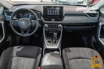  16 Toyota Rav4 2021 XLE   السيارة وارد و صيانة الشركة و قطعت مسافة 62,000 كيلو