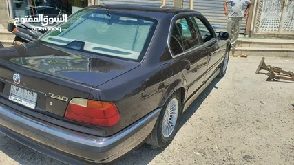  4 BMW 740 موديل 1997