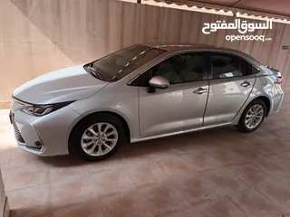  11 Toyota Corolla 2020 GLi 2.0 silver