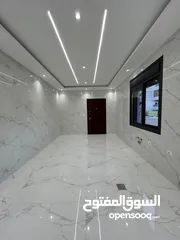  5 شقة طابق ارضي مع ترس وكراج سوبر ديلوكس باجمل مناطق شفا بدران