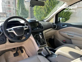  13 فورد C maxهايبرد انيرجي فحص ممتاز للبيع