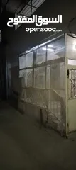  5 بيت للبيع. 3 شقه