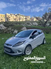  4 Ford fiesta