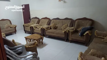  2 شقة للإيجار – طابق أرضي بمدخل خاص وموقف سيارة