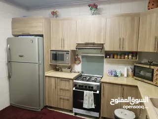  7 شقق سكنية سوبر ديلوكس للبيع