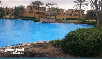  1 فيلا بالتجمع الخامس بمصر