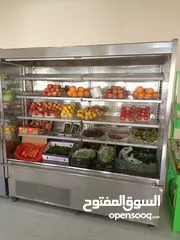  1 ثلاجات (2m) للخضار والفواكه أو مشروبات  Refrigerators (2m) for vegetables, fruits or drinks