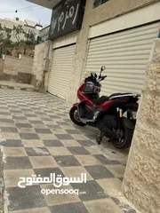  3 مخازن ارضيه عدد 2 للايجار تصلح إلى سوبرماركت  منطقه حيويه جدا