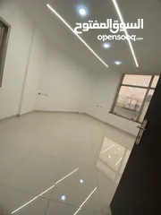  2 مكتب مميز جدا