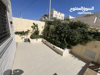  20 فيلا شبه قصر للبيع 3 طوابق