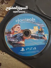  1 CD للبيع الواحد ب 5 دنانير