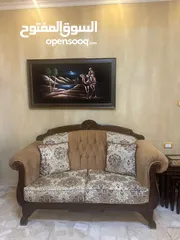  4 طقم كنب 9 مقاعد + طقم طاولات وسط