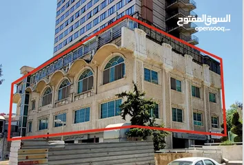  14 للبيع او الايجار عقار تجاري مميز مؤلف من ثلاث طوابق بمساحة اجمالية 3000 متر