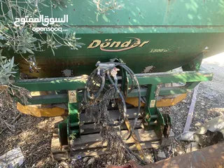  1 سمادة شبه جديدة
