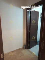  11 شقة مميزة - الجبيهة - 3نوم1ماستر - 220م - بلكونتين بإطلالــــه مميزة - قرب الخدمات العامة