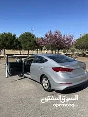  5 هيونداي اڤانتي AD 2017