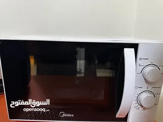  4 مايكرويف ماركة 20L Midea / للبيع في عمان / منطقة الجبهية.