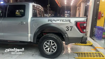  7 Ford Raptor F150 , size 37, 2023