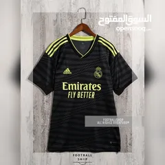  10 مجسمات ملاعب كرة قدم تيشرتات كرة قدم