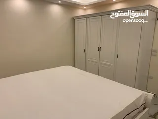  17 شقة سكنية طابق آخير ( الروف / شقتين )   للبيع في أجمل مواقع إربد