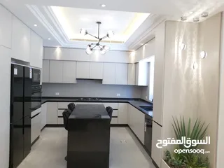  26 شقة ارضية مفروشة للايجار ثلاث غرف نوم جديدة في الدوار السابع