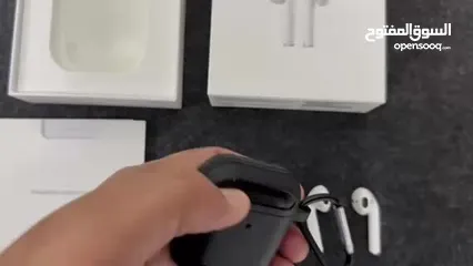  9 Apple Airpods 2