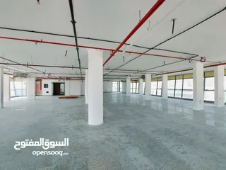  10 Brand New  Open Space  Middle Of Town