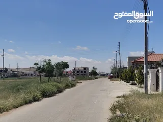  1 ارض للبيع الطنيب حوض (4) العيادات مساحة 500 متر