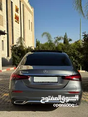  9 مرسيدس. 300de