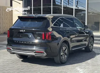  4 KIA SORENTO S 2021