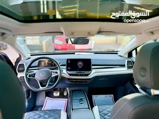  6 Volkswagen ID.6  - 2022