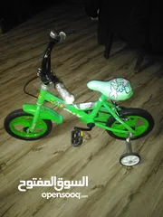  4 سياره ودراجات كهرباء وبسكليتات بحاله الجديد