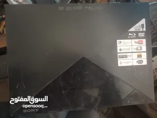  3 جهاز بلو ري و دي في دي بحالة ممتازة للبيع