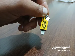  2 وصلة شحن بقوة 27 واط متعددة المخارج