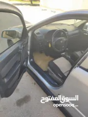  8 اوبل استرا