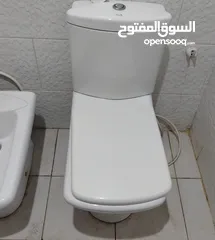  2 طقم حمام بحاله جيده جدا