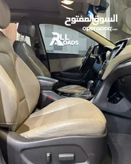  7 Hyundai Grand Santa Fe 2016Gcc Oman