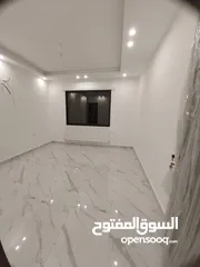  9 لقطه خلدا ارضيه 175م تراس امامي  بسعر مغري