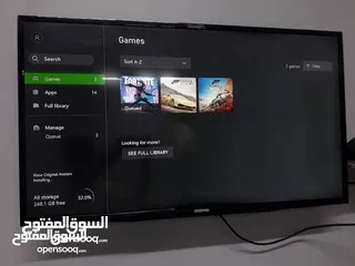  3 اكسبوكس ون مع جهازين و ألعاب مخزنه ألف جي بي