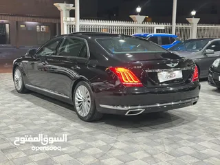  10 Genesis G90 Royal V8