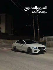  3 مرسيدس E220 AMG