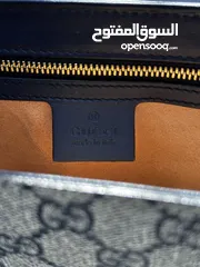  7 Gucci Small Padlock Shoulder Bag in GG Supreme Canvas & Leat...