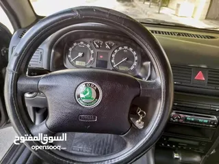  4 سكودا اوكتافيا للبيع او بدل