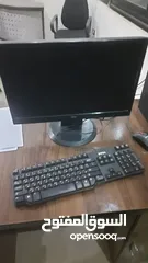  1 كمبيوتر وطابعه للبيع