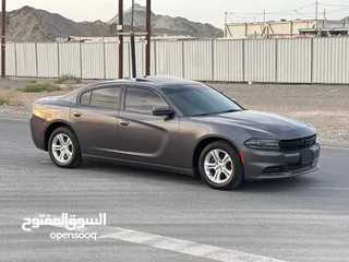  4 دوج تشارجر SXT موديل  2019 تم عمل سيرفس كامل للبيع شامل التأمين والتسجيل